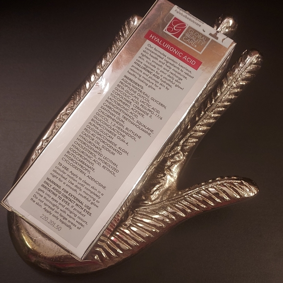 Hyaluronic Acid Facial Serum Anti-Aging Skin Repair for All Skin Types 1 fl oz - Picture 5 of 5